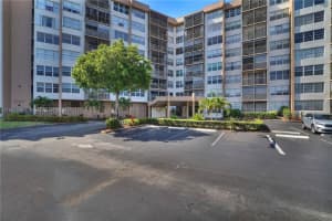 1000 St Charles Pl APT 418, Pembroke Pines, FL 33026, Sold 09/02/25
