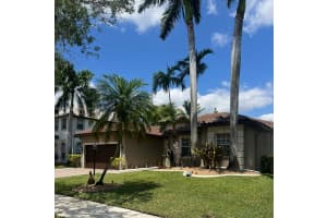 16343 Segovia Cir S, Fort Lauderdale, FL 33331, - MLS#A11801258