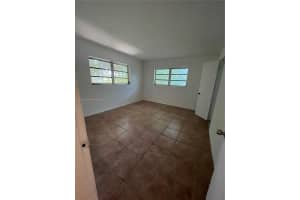 7841 Dunham Blvd APT 6, Miami, FL 33138, - MLS#A11801263