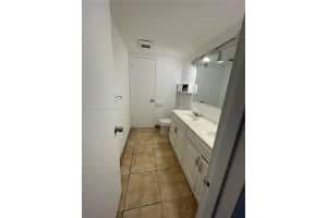 7841 Dunham Blvd APT 6, Miami, FL 33138, - MLS#A11801263