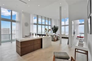 495 Brickell Ave, Miami, FL 33130, Sold 08/12/25