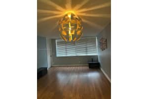 2751 Taft St 302, Hollywood