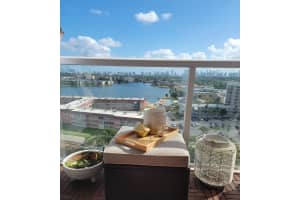 1351 Ne Miami Gardens Dr 1416e, Miami