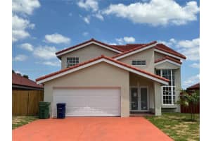 8501 Nw 191st St, Hialeah