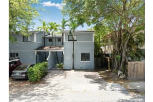 3182 Day Ave, Coconut Grove