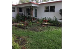 327 SE 2nd Ave, Dania Beach, FL 33004, Sold 06/23/25