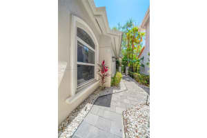 1496 Breakwater Terr Hollywood, FL 33019 - MLS#A11801580