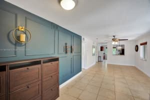 6235 Sw 47th Mnr 204, Davie