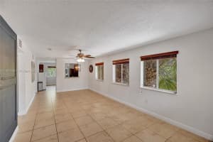6235 SW 47th Manor APT 204, Davie, FL 33314, - MLS#A11801639