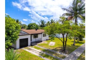 8935 Nw 10th Ave, Miami