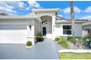 1550 SW 194th Ave, Pembroke Pines, FL 33029, Sold 06/27/25