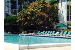 1000 Parkview Dr APT 605, Hallandale Beach, FL 33009, - MLS#A11801827