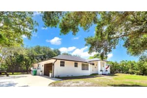 5530 Sw 195th Ter Southwest Ranches, FL 33332 - MLS#A11801852