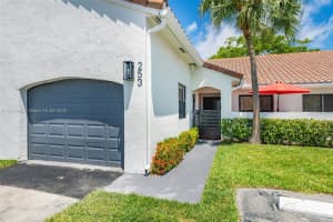 21228 Harbor Way, Miami, FL 33180, Sold 06/30/25