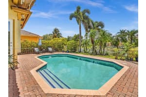 3230 Sw 194th Ter, Miramar