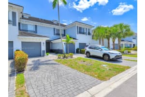 3506 NW 13th St, Lauderhill, FL 33311, - MLS#A11801977