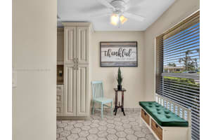 13785 Flora Pl A Delray Beach, FL 33484 - MLS#A11802160