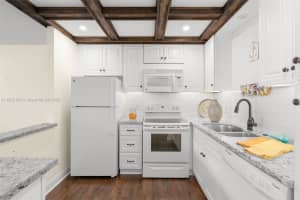 34 Valencia A, Delray Beach, FL 33446, Sold 07/07/25