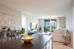 900 St Charles Pl APT 621, Pembroke Pines, FL 33026, - MLS#A11802209