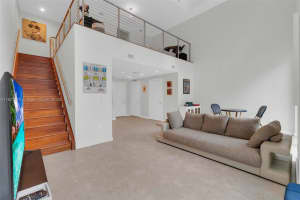 1060 Brickell Ave, Miami, FL 33131, Sold 07/11/25