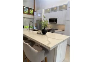 8961 SW 6th Ct, Fort Lauderdale, FL 33324, Sold 08/04/25