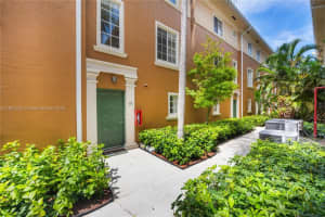 2845 Ne 185th St 907, Aventura