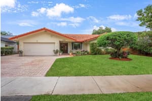 8032 Sw 90th Ave Miami, FL 33173 - MLS#A11802346