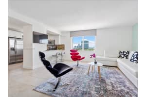 7620 Carlyle Ave 702, Miami Beach