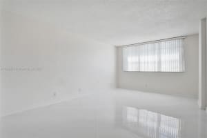 3113 S Ocean Dr APT 410, Hallandale Beach, FL 33009, - MLS#A11802373