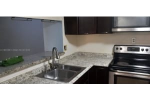 19715 Sw 114th Ave 357, Miami