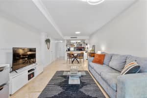 280 SW 20th Rd APT 407, Miami, FL 33129, Sold 08/04/25