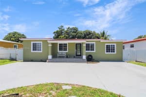 928 W 31st St, Hialeah, FL 33012, Sold 09/05/25