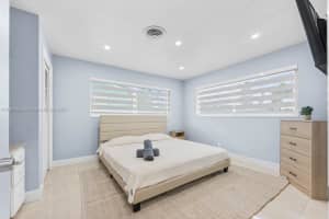 2128 Dock St West Palm Beach, FL 33401 - MLS#A11802523