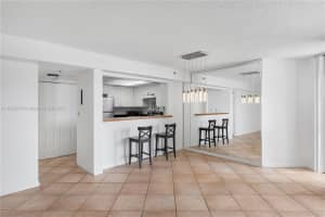 540 Brickell Key Dr APT 904, Miami, FL 33131, Sold 09/22/25