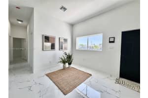 25 NW 193rd St, Miami, FL 33169, - MLS#A11802799