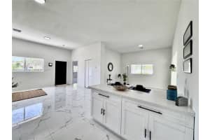 25 NW 193rd St, Miami, FL 33169, - MLS#A11802799