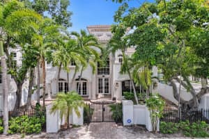 827 Se 2nd Ct, Fort Lauderdale