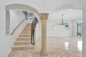 827 SE 2nd Ct, Fort Lauderdale, FL 33301, - MLS#A11802809