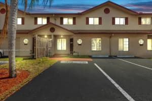 9765 Nw 37th St Sunrise, FL 33351 - MLS#A11802826