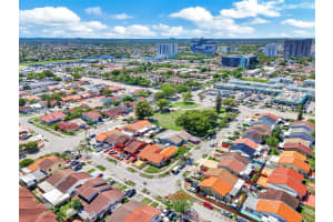 43 Nw 109th Ct Miami, FL 33172 - MLS#A11802868