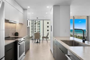 2655 Collins Ave APT 1009, Miami Beach, FL 33140, - MLS#A11802872