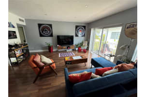 9260 Bay Harbor Ter 24, Bay Harbor Islands