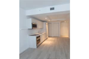 55 SW 9th St Apt 3409, Miami, FL 33130, - MLS#A11802984