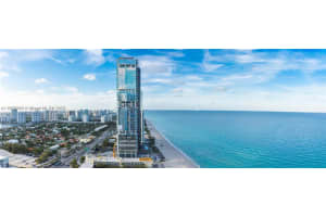Trump Royale, 18201 Collins Ave APT 4808, Sunny Isles Beach, FL 33160, - MLS#A11803000
