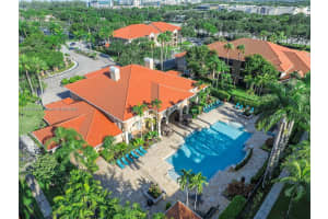 11631 SW 2nd St, Pembroke Pines, FL 33025, - MLS#A11803080
