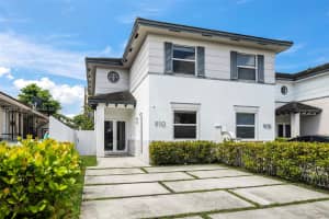 910 SW 65th Ave, Miami, FL 33144, Sold 08/04/25
