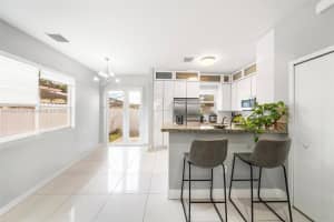 910 SW 65th Ave, Miami, FL 33144, Sold 08/04/25