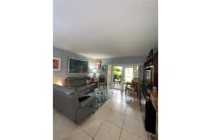 13707 Kendale Lakes Cir, Miami, FL 33183, Sold 08/19/25