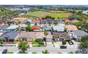 9072 NW 145th St, Hialeah, FL 33018, Sold 09/03/25