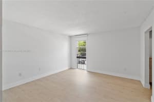 6886 N Kendall Dr APT D207, Pinecrest, FL 33156, - MLS#A11803183